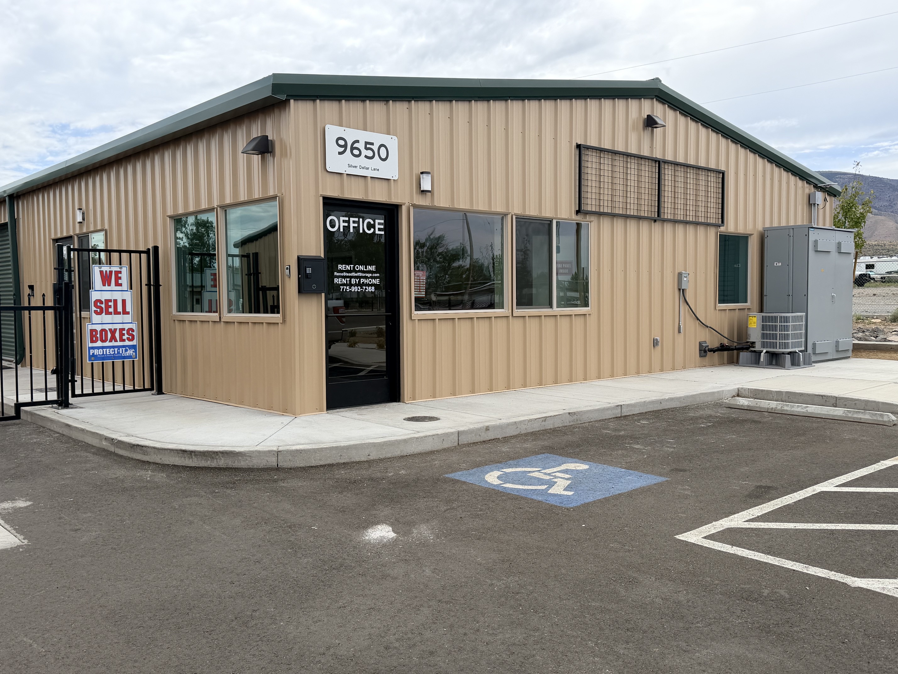 self storage units reno
